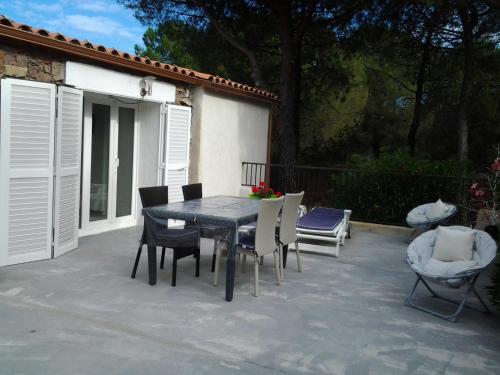 Holiday home Route de L'Aeroport : Guest accommodation near Moncale