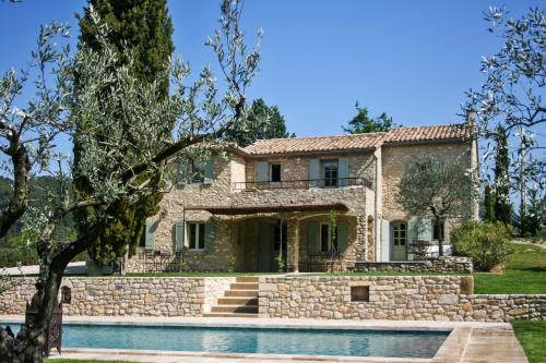 Villa La Jonche : Guest accommodation near Puyméras