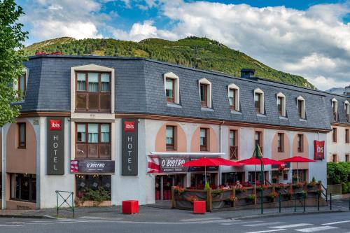 ibis Lourdes Centre Gare : Hotel near Les Angles