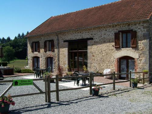 Gites de Pommerol : Guest accommodation near Châtelus-le-Marcheix